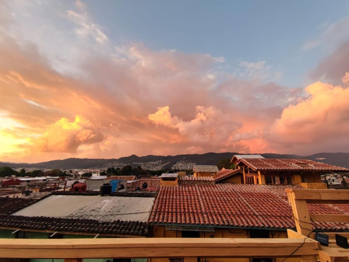Hostel Casa Satoshi San Cristóbal de Las Casas Zewnętrze zdjęcie